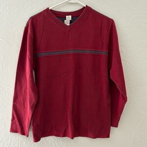 Red knit v-neck stripe long sleeve shirt